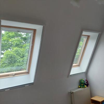 Mobil Lehuzhato Szunyoghalo Tetoterben Belso Falsikon 2